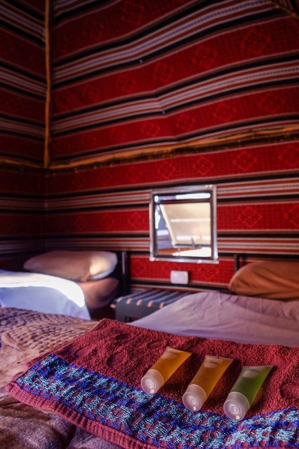Wadi Rum Bedouin Camp And Desert Tours מראה חיצוני תמונה