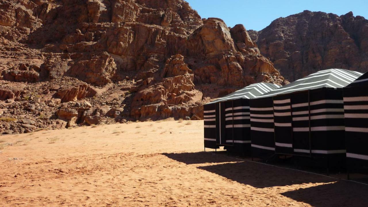 Wadi Rum Bedouin Camp And Desert Tours מראה חיצוני תמונה
